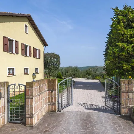 Belvilla By Oyo La Cantinaia Cova Prázdninový dům *